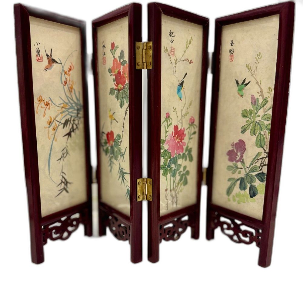 Chinese 4 Panel Screen Hand Painted Silk Lacquer Rose Wood - Signed, VTG, RARE